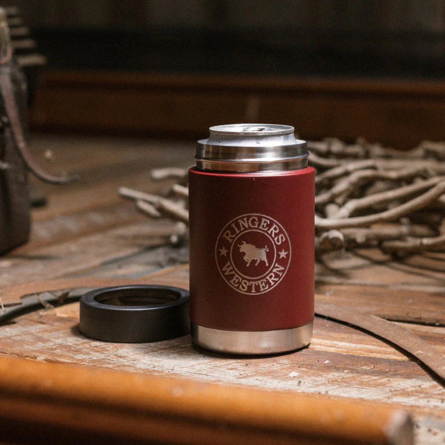 Escape Can Cooler - Maroon