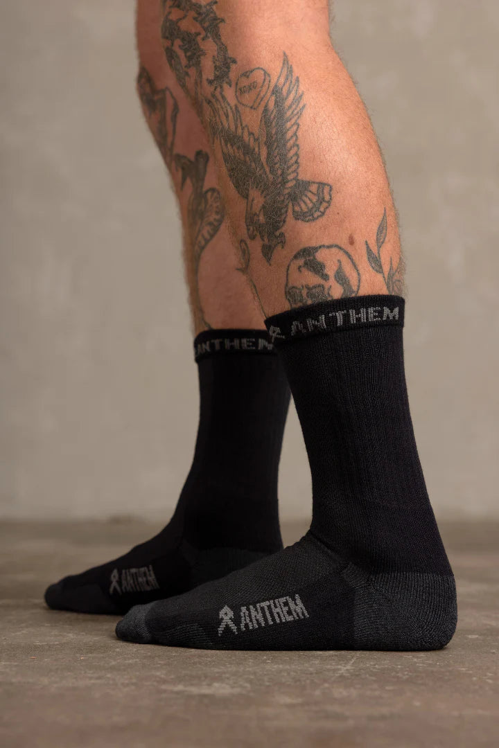 ANTHEM PERFORMANCE CREW SOCKS A0204