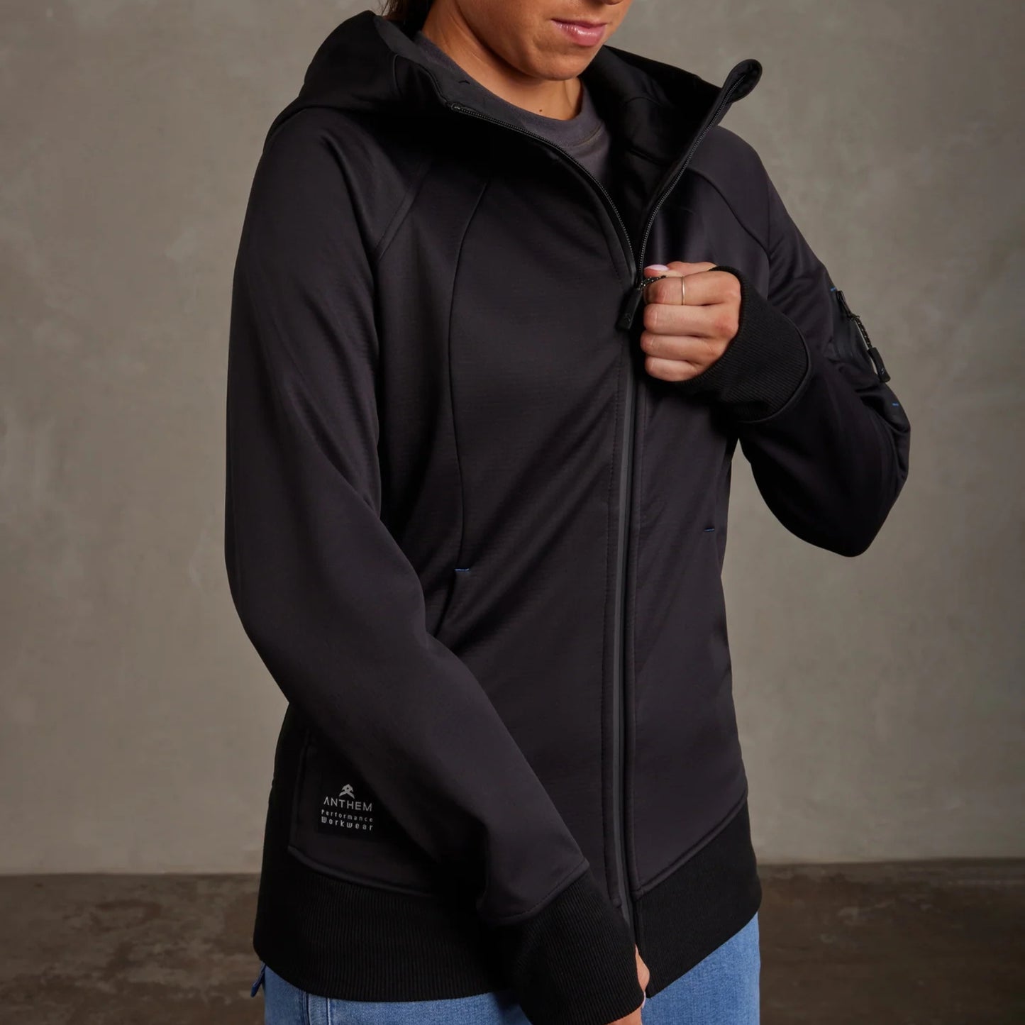 ANTHEM WOMEN'S TECH STRETCH SOFT-SHELL JACKET - BLACK