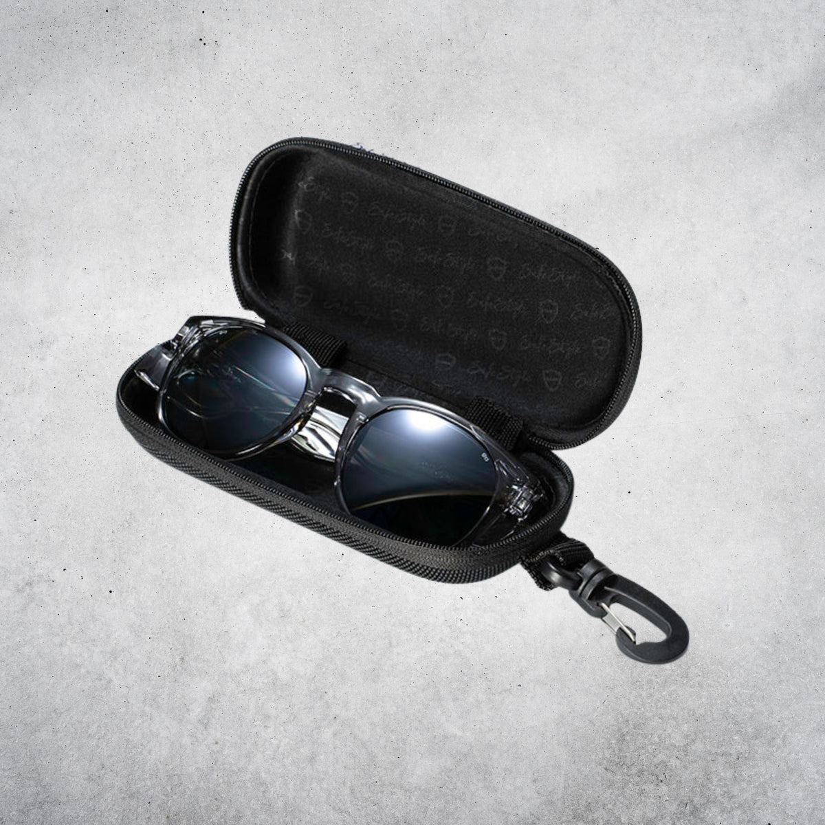 SAFESTYLE STANDARD HARD CASE - BLACK