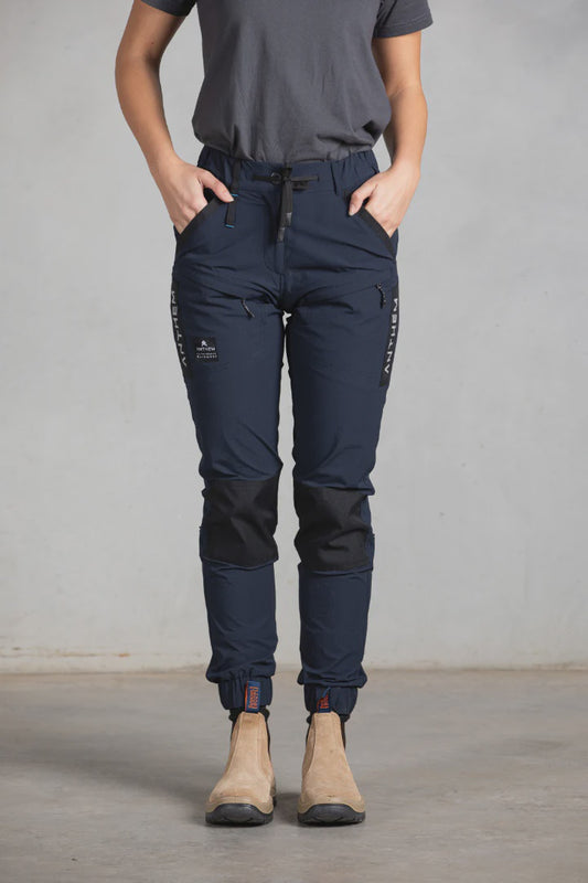 ANTHEM WOMEN'S TRIUMPH PANT - NAVY